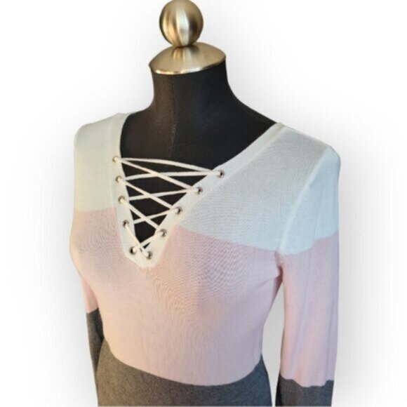 RICKI’S Pink Colour Block Sweater Sz Small - Picture 1 of 4